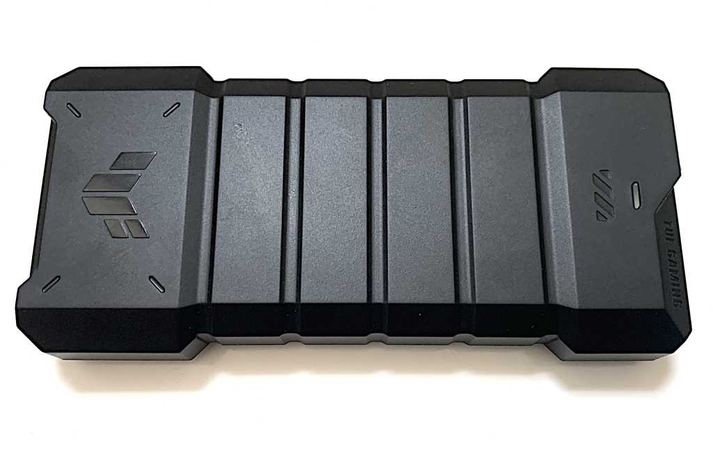 Asus TUF Gaming A2 traz caixa SSD 20 Gbps com resistência IP68 Asus TUF Gaming A2 traz caixa SSD 20 Gbps com resistência IP68 - Imagem do artigo original