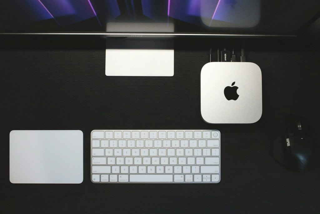 Mac Mini M4: 4 acessórios que resolvem falta de portas e espaço - Imagem do artigo original
