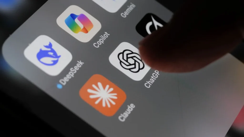 OpenAI reabre ronda de 40 mil milhões e prepara GPT-5