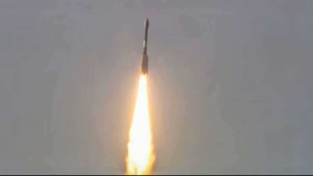 NASA e Índia lançam satélite NISAR para monitorizar a Terra com radar dual NASA e Índia lançam satélite NISAR para monitorizar a Terra com radar dual