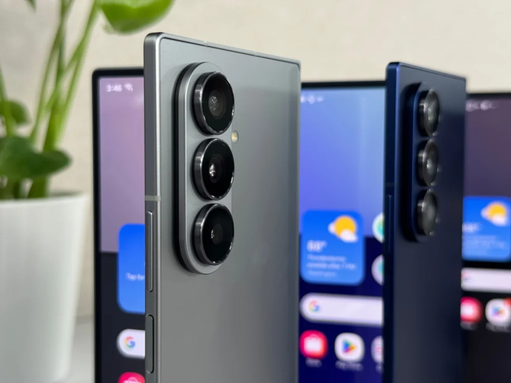 Galaxy Z Fold 7 é projetado para suportar até 500 mil dobras, aponta teste da Samsung Galaxy Z Fold 7 é projetado para suportar até 500 mil dobras, aponta teste da Samsung