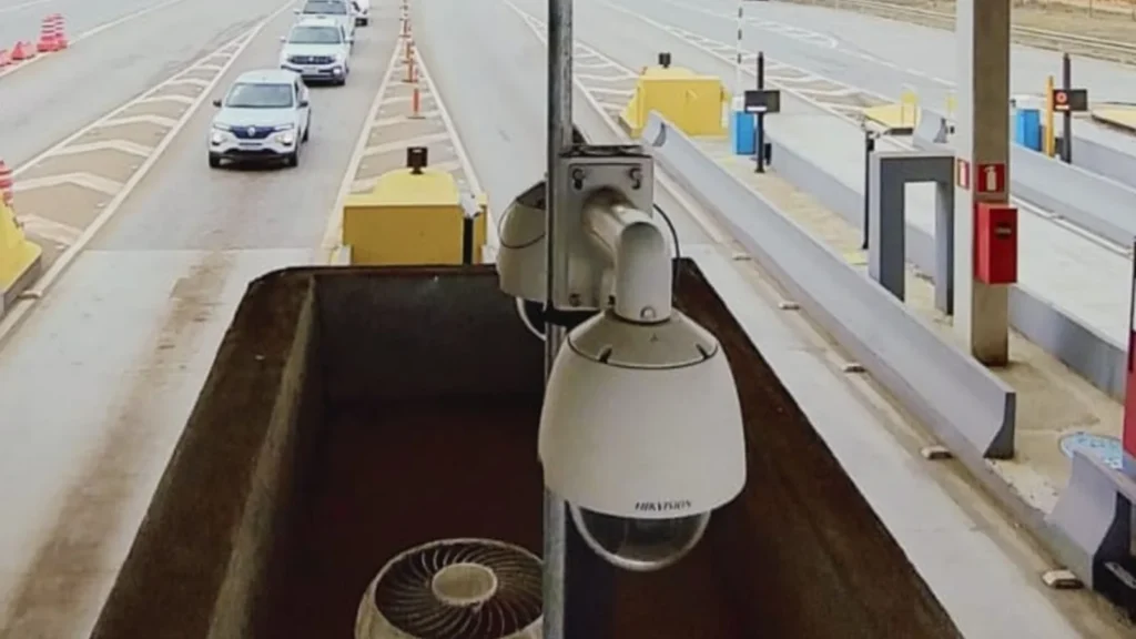 EagleVision usa câmaras e IA para monitorizar tráfego sem aplicar multas EagleVision usa câmaras e IA para monitorizar tráfego sem aplicar multas