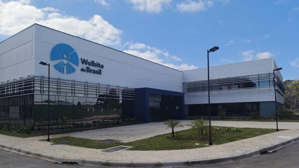 Brasil inaugura maior biofábrica de Aedes aegypti com bactéria Wolbachia Brasil inaugura maior biofábrica de Aedes aegypti com bactéria Wolbachia