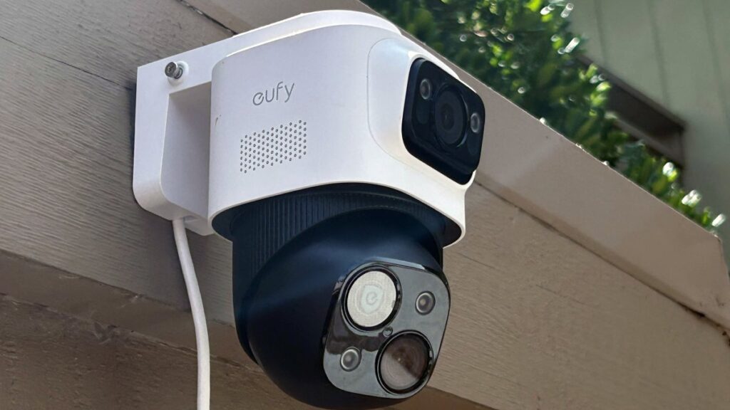 Sistema de segurança Eufy S4 Max combina câmeras 4K, IA local e gravação sem nuvem Sistema de segurança Eufy S4 Max combina câmeras 4K, IA local e gravação sem nuvem