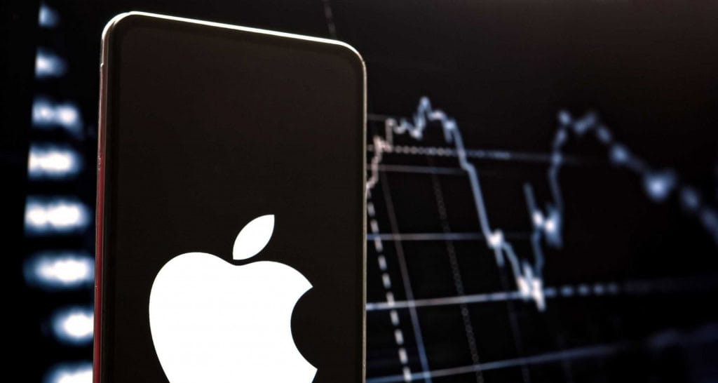 Samsung ganha mercado nos EUA e reduz vantagem da Apple Samsung ganha mercado nos EUA e reduz vantagem da Apple - Imagem do artigo original