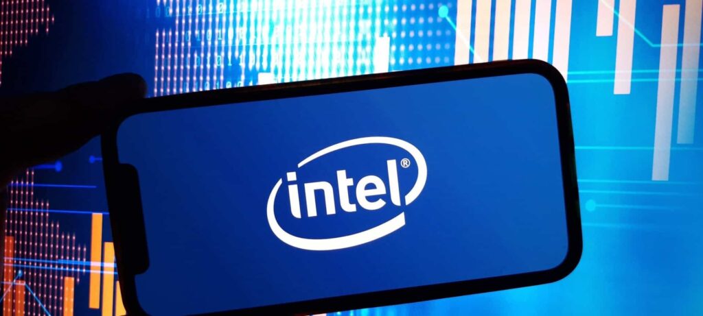 SoftBank investe R$ 10,87 bi na Intel e mira chips de IA SoftBank investe R$ 10,87 bi na Intel e mira chips de IA