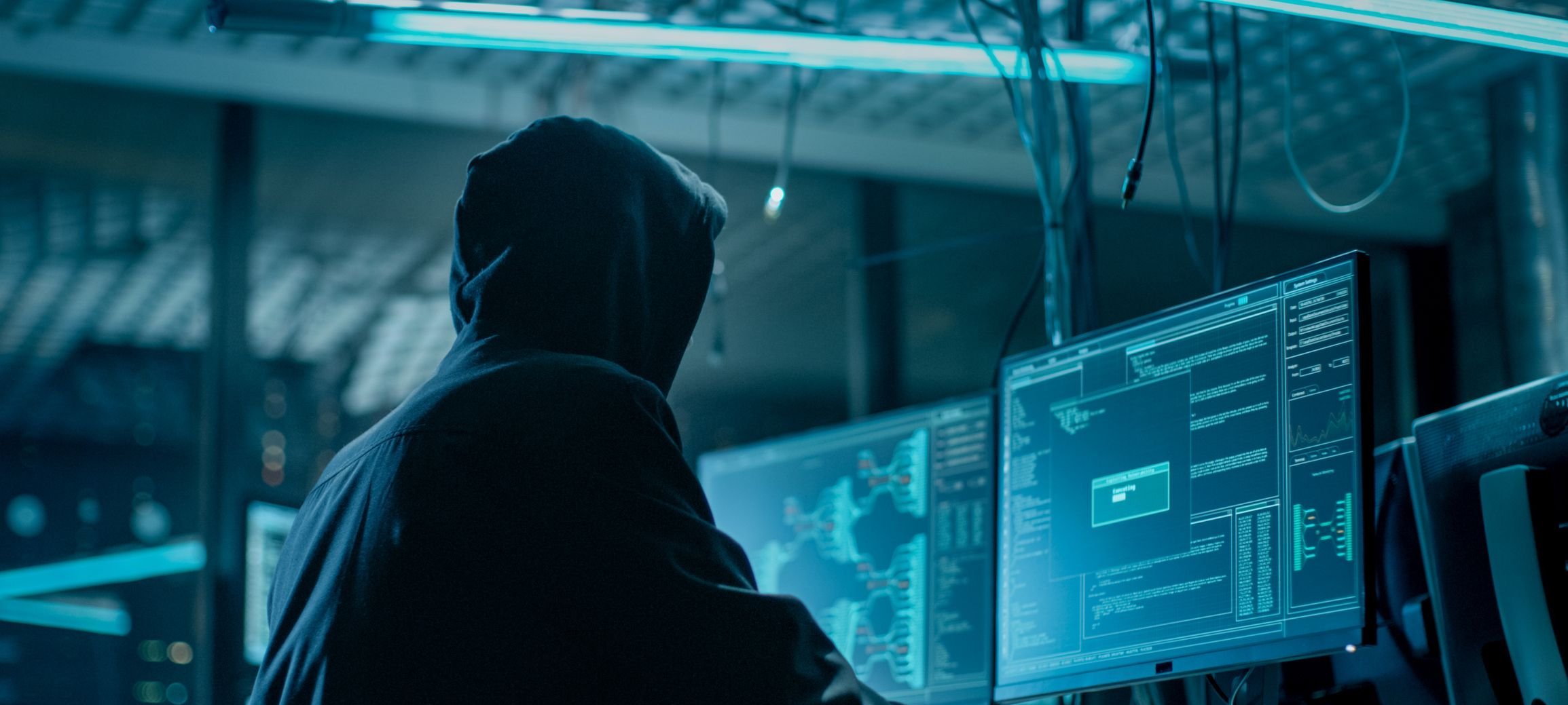 Serial hacker condenado a 20 meses de prisão no Reino Unido Serial hacker condenado a 20 meses de prisão no Reino Unido - Imagem do artigo original