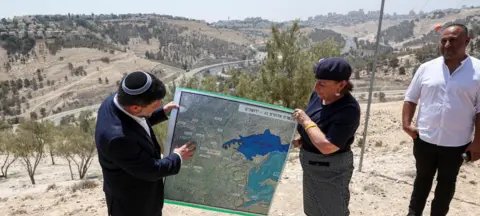 Assentamento E1: Israel confirma construção na Cisjordânia Assentamento E1: Israel confirma construção na Cisjordânia - Imagem do artigo original