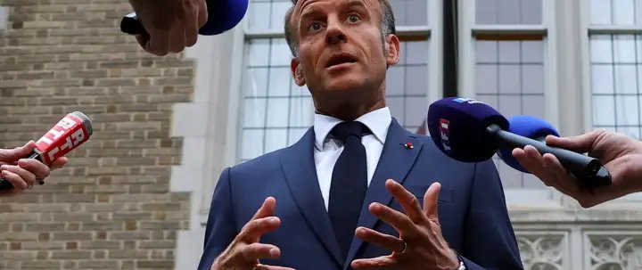 Macron chama Putin de ogro e duvida de acordo de paz Macron chama Putin de ogro e duvida de acordo de paz