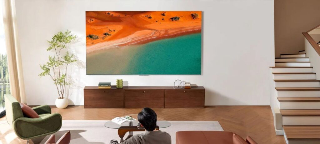 TCL C8K de 85'' traz QD-Mini LED e áudio Bang & Olufsen TCL C8K de 85'' traz QD-Mini LED e áudio Bang & Olufsen