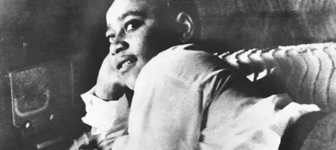 Arquivos de Emmett Till são divulgados pelo governo dos EUA Arquivos de Emmett Till são divulgados pelo governo dos EUA - Imagem do artigo original