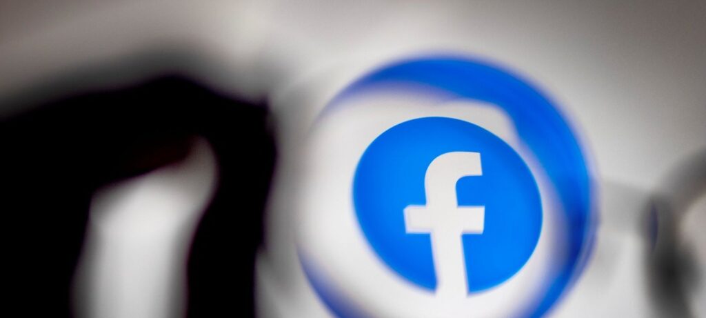 Facebook remove grupo de nudes sem consentimento Facebook remove grupo de nudes sem consentimento