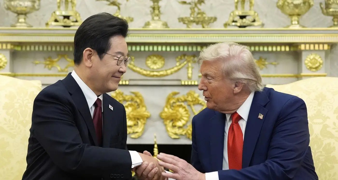 Trump recebe líder da Coreia do Sul após falar em 'expurgo' Trump recebe líder da Coreia do Sul após falar em ‘expurgo’ - Imagem do artigo