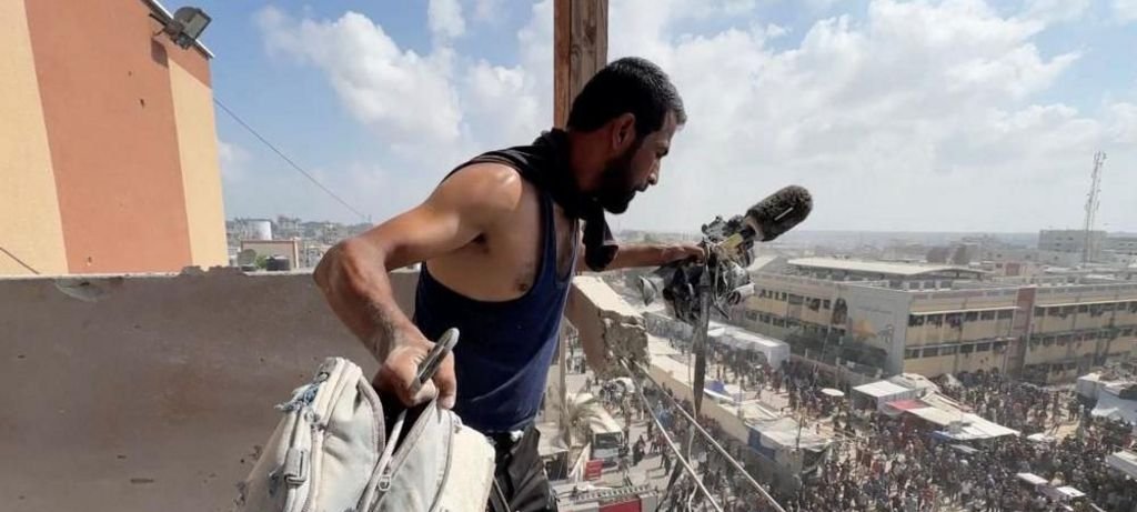 Ataque duplo israelense a hospital de Gaza mata 20 Ataque duplo israelense a hospital de Gaza mata 20