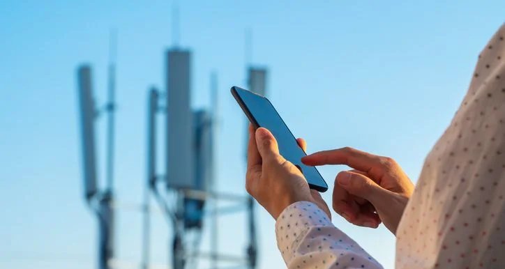 Taxa de rede pode encarecer internet no Brasil, diz CGI Taxa de rede pode encarecer internet no Brasil, diz CGI