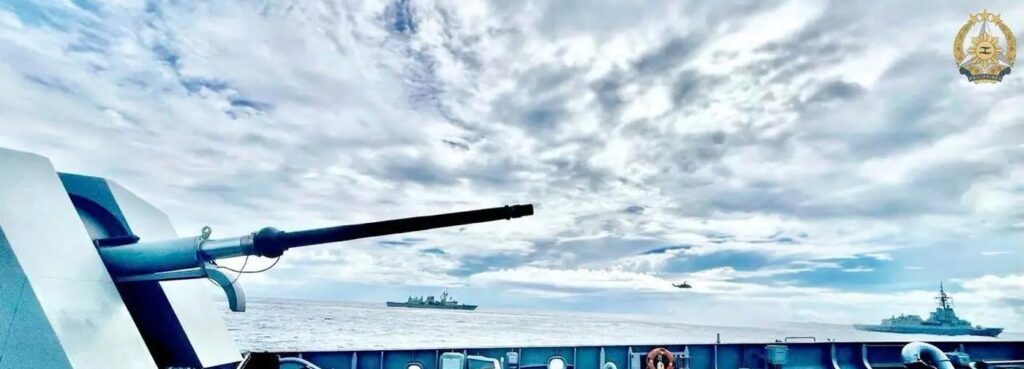 Exercícios militares no Mar do Sul da China reúnem Canadá Exercícios militares no Mar do Sul da China reúnem Canadá