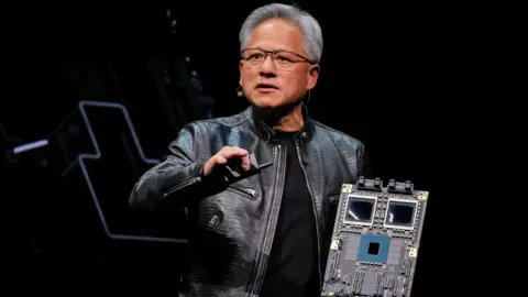 Nvidia e AMD aceitam pagar 15% das receitas na China para manter exportações Nvidia e AMD aceitam pagar 15% das receitas na China para manter exportações - Imagem do artigo original