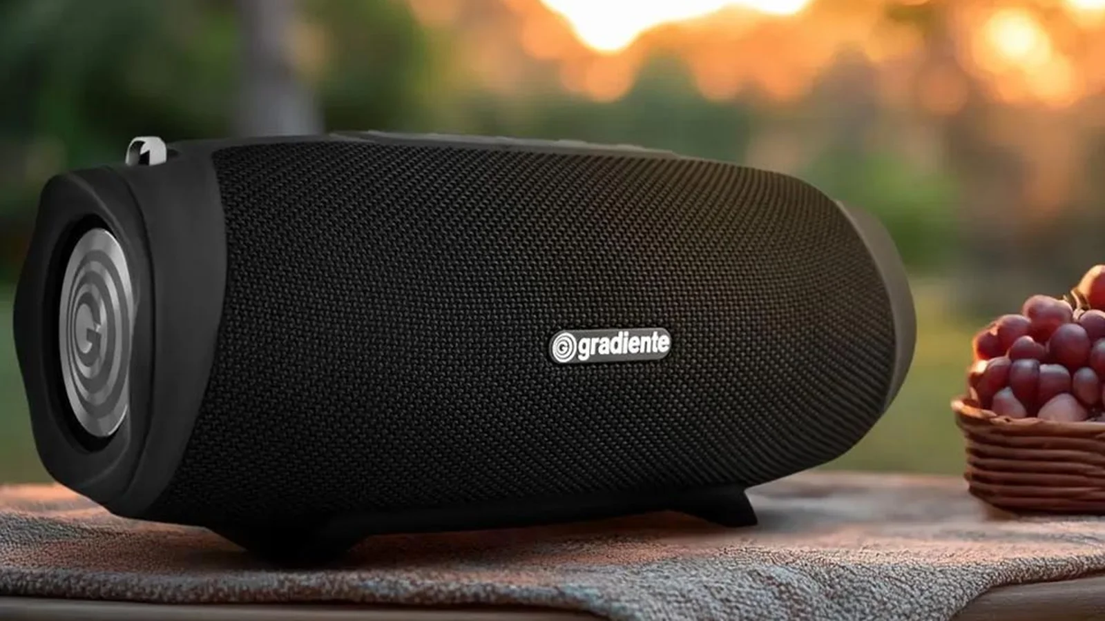 Magazine Luiza reduz preços de colunas LG, Philco e AIWA em campanha de saldos Magazine Luiza reduz preços de colunas LG, Philco e AIWA em campanha de saldos - Imagem do artigo