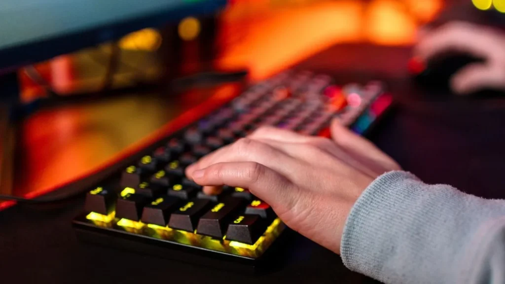 Shopee aplica descontos até 79% em periféricos Logitech, Redragon e Baseus Shopee aplica descontos até 79% em periféricos Logitech, Redragon e Baseus