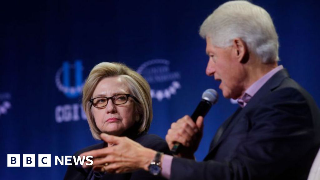 Congresso dos EUA convoca Bill e Hillary Clinton a depor no inquérito sobre Jeffrey Epstein Congresso dos EUA convoca Bill e Hillary Clinton a depor no inquérito sobre Jeffrey Epstein