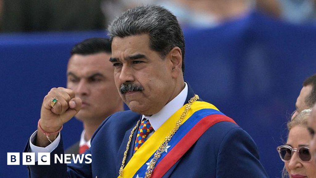 EUA duplicam recompensa e oferecem 50 milhões de dólares pela captura de Nicolás Maduro EUA duplicam recompensa e oferecem 50 milhões de dólares pela captura de Nicolás Maduro