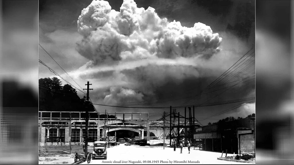 Nagasaki assinala 80 anos da bomba atómica com sino restaurado e apelo à paz Nagasaki assinala 80 anos da bomba atómica com sino restaurado e apelo à paz
