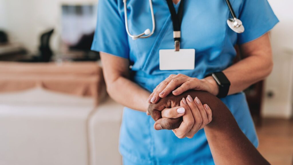 ChatGPT sugeriu brometo como substituto do sal e levou utilizador a internamento hospitalar ChatGPT sugeriu brometo como substituto do sal e levou utilizador a internamento hospitalar