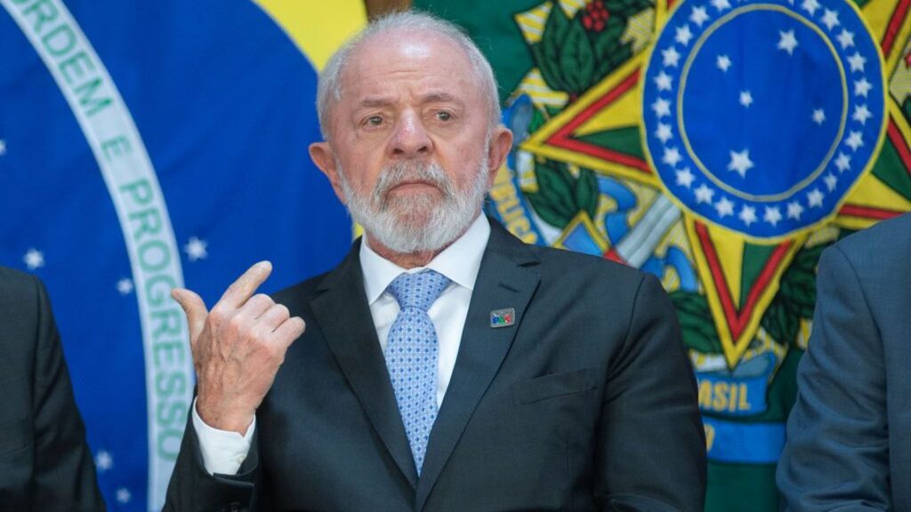 Governo acelera projeto para responsabilizar redes sociais após denúncias de “adultização” Governo acelera projeto para responsabilizar redes sociais após denúncias de “adultização”