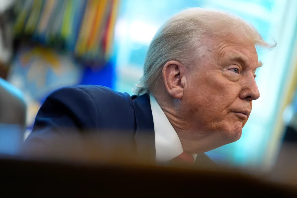 Trump quer que reunião com Putin abra caminho para encontro com Zelenskyy Trump quer que reunião com Putin abra caminho para encontro com Zelenskyy