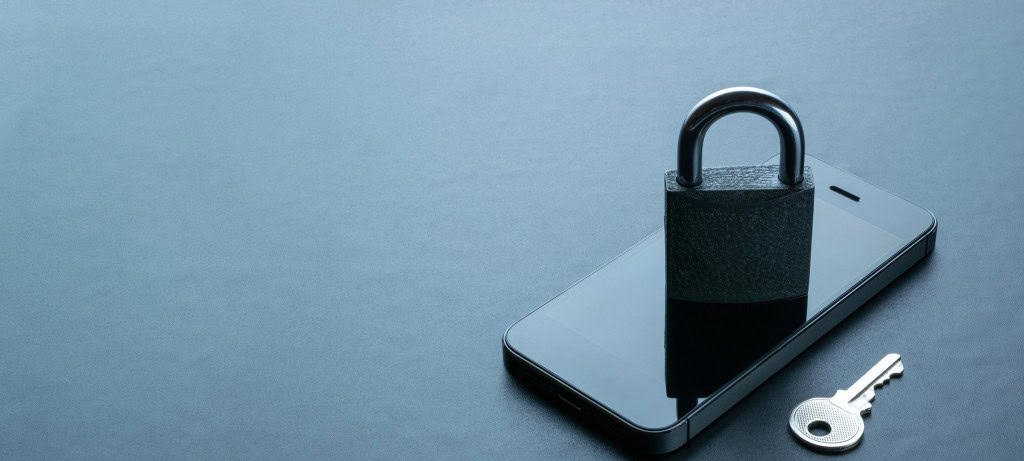 SP Mobile envia alertas e obriga devolução de telemóveis roubados em 3 dias SP Mobile envia alertas e obriga devolução de telemóveis roubados em 3 dias