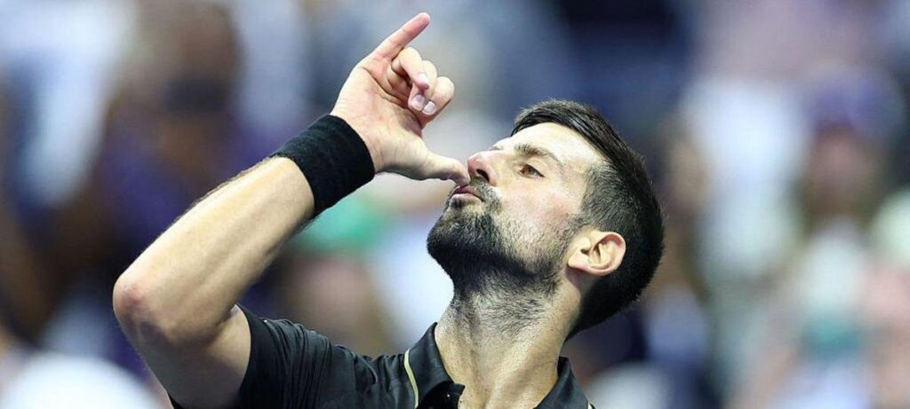 Djokovic vence Fritz e marca duelo com Alcaraz nas meias-finais do US Open 2025 Djokovic vence Fritz e marca duelo com Alcaraz nas meias-finais do US Open 2025