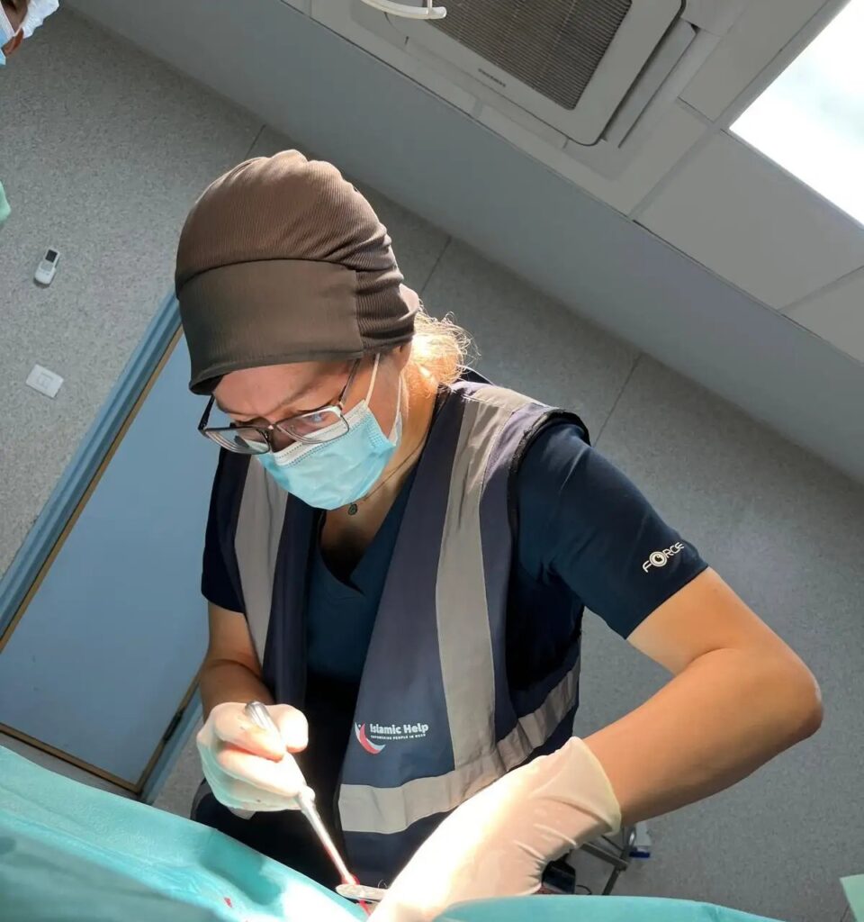 Médica canadense pede ação efetiva em Gaza além de reconhecer Palestina Médica canadense pede ação efetiva em Gaza além de reconhecer Palestina