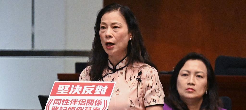Hong Kong nega direitos a casais do mesmo sexo Hong Kong nega direitos a casais do mesmo sexo