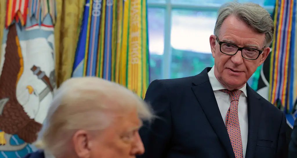 Peter Mandelson admite detalhes constrangedores sobre Epstein Peter Mandelson admite detalhes constrangedores sobre Epstein