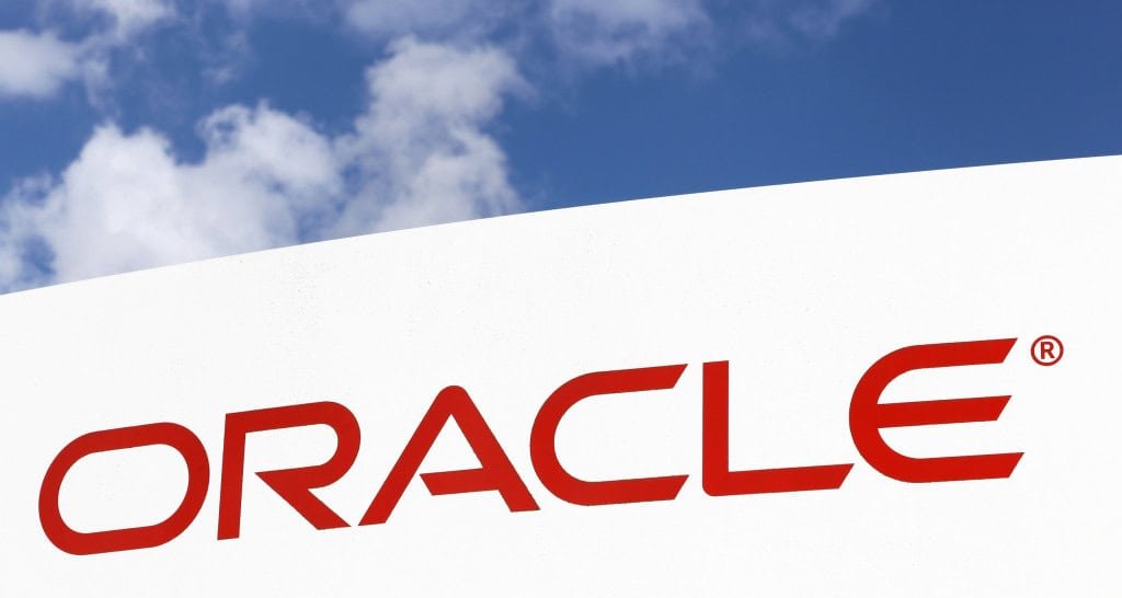 OpenAI e Oracle fecham contrato de R$ 1,62 tri em nuvem OpenAI e Oracle fecham contrato de R$ 1,62 tri em nuvem