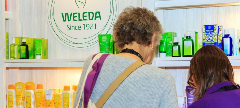Weleda investiga testes nazistas com creme em Dachau Weleda investiga testes nazistas com creme em Dachau