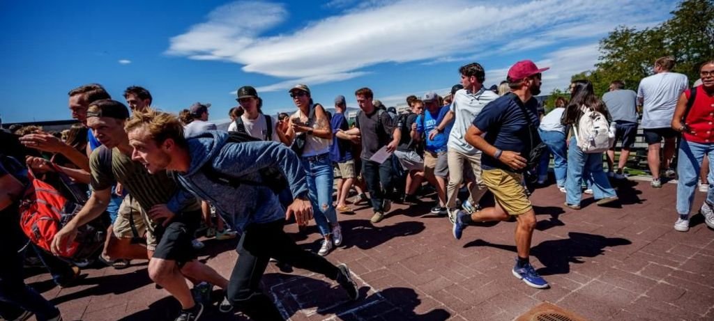 Charlie Kirk morto em evento universitário em Utah Charlie Kirk morto em evento universitário em Utah