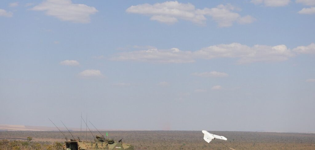 Drone kamikaze brasileiro é destaque na Operação Atlas Drone kamikaze brasileiro é destaque na Operação Atlas
