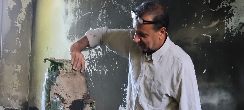 Forças israelenses ocupam e incendeiam casa na Cisjordânia Forças israelenses ocupam e incendeiam casa na Cisjordânia