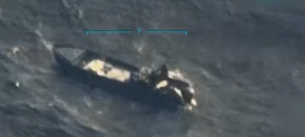 EUA destroem barco venezuelano suspeito de narcotráfico