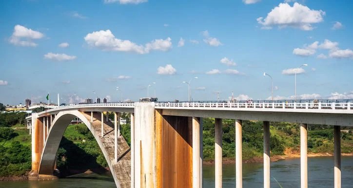 iPhones no Paraguai: brasileiro perde R$ 12 mil em golpe