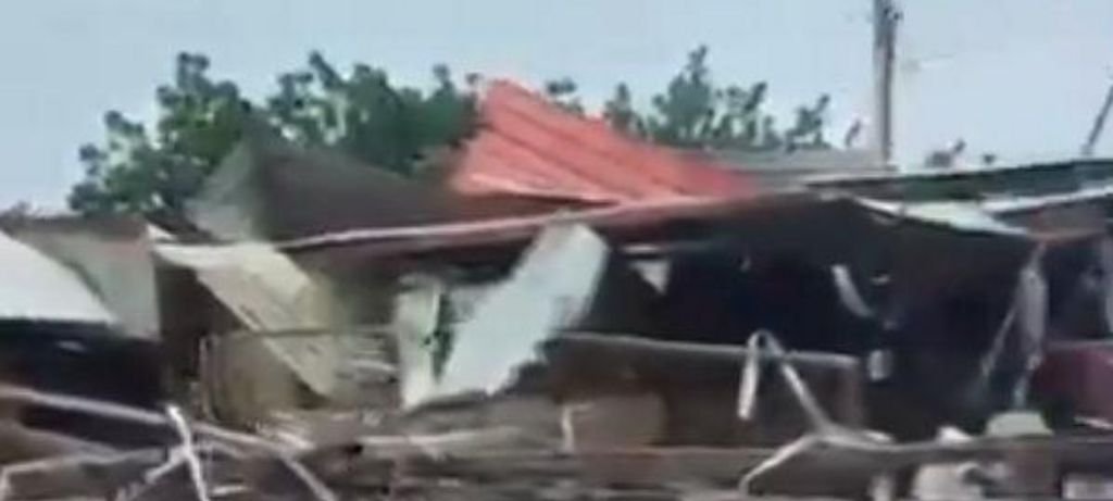 Ataque de drone no Sudão mata 78 fiéis em mesquita Ataque de drone no Sudão mata 78 fiéis em mesquita