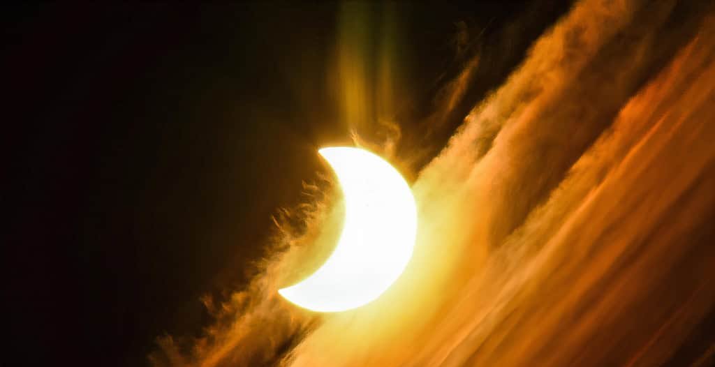 Eclipse solar parcial de 2025: veja horário e locais Eclipse solar parcial de 2025: veja horário e locais