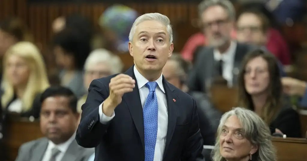 Exportações canadenses de minerais críticos avançam na UE Exportações canadenses de minerais críticos avançam na UE