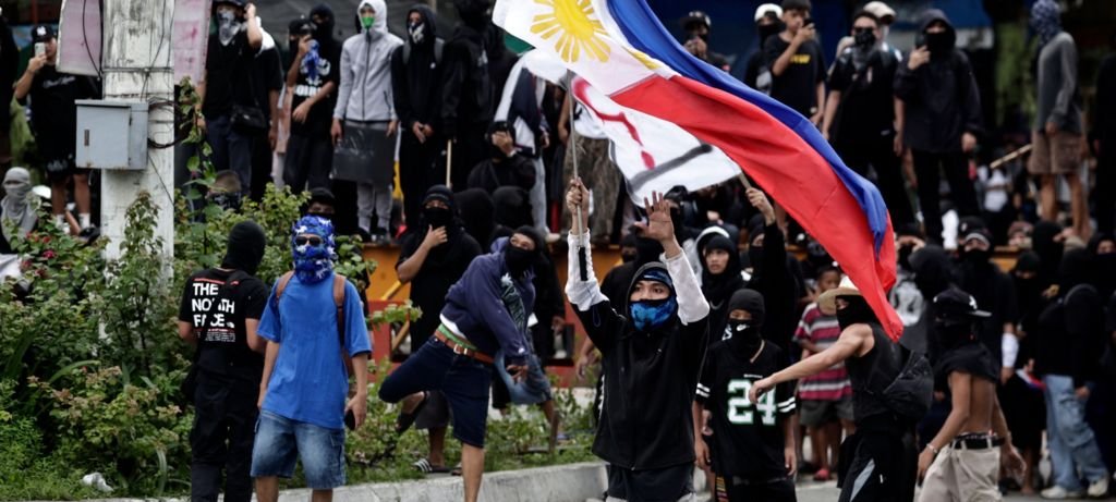 Protestos anticorrupção nas Filipinas terminam em violência