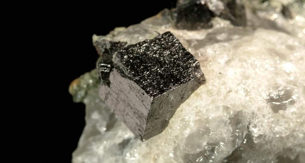 Núcleo da Terra apresenta mudança inédita, indicam satélites Núcleo da Terra apresenta mudança inédita, indicam satélites