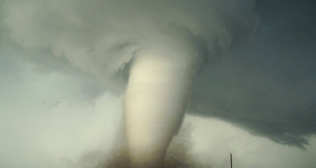 Tornados no Brasil: onde surgem, danos e prevenção Tornados no Brasil: onde surgem, danos e prevenção