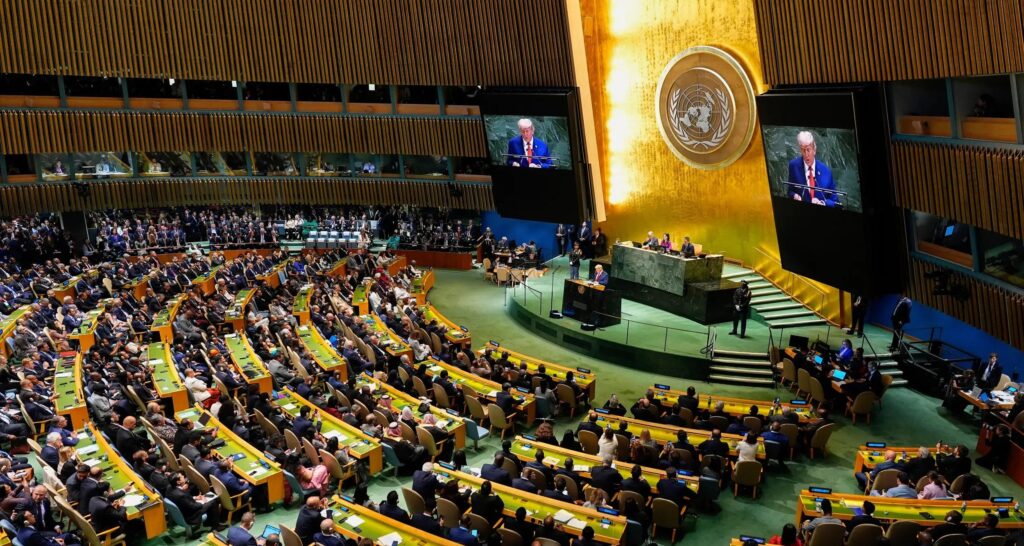 Trump critica mudança climática na ONU e fala em ‘golpe’
