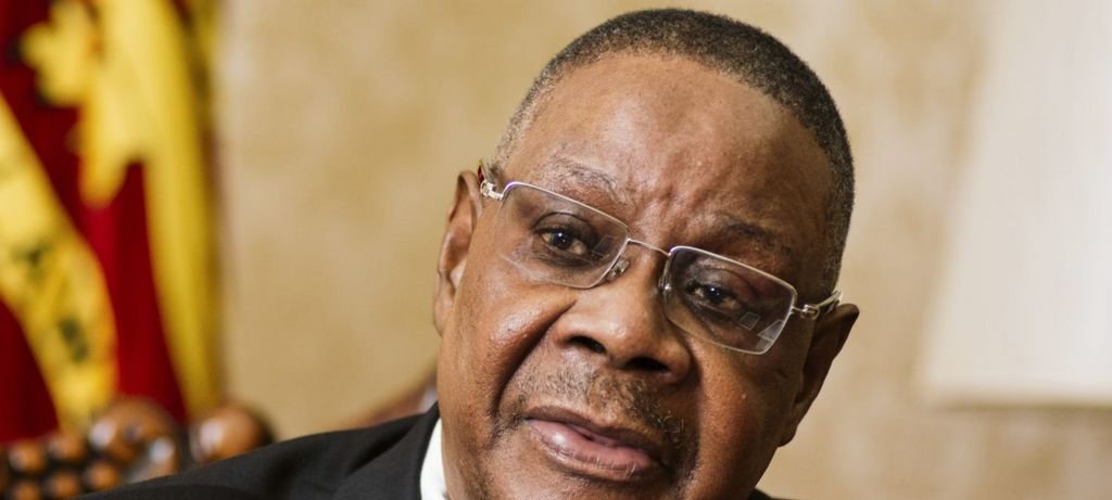 Peter Mutharika retorna à presidência do Malawi aos 85 Peter Mutharika retorna à presidência do Malawi aos 85