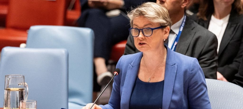 Sanções da ONU contra o Irã retornam, alertam Reino Unido Sanções da ONU contra o Irã retornam, alertam Reino Unido